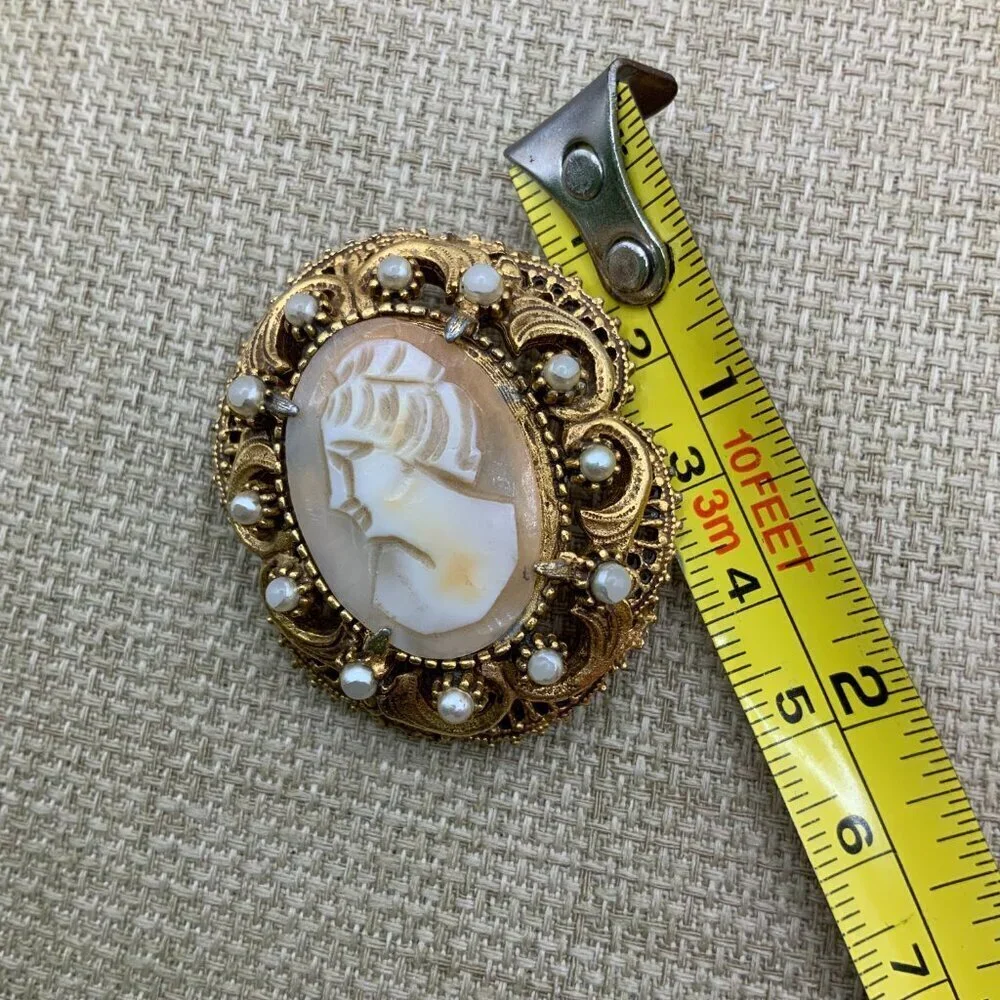 Florenza Cameo Vintage Carved Shell Faux Pearl Gold Tone Brooch